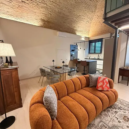Casa Eva, Bilocale 2 Posti Letto Con Posto Auto! * Siena